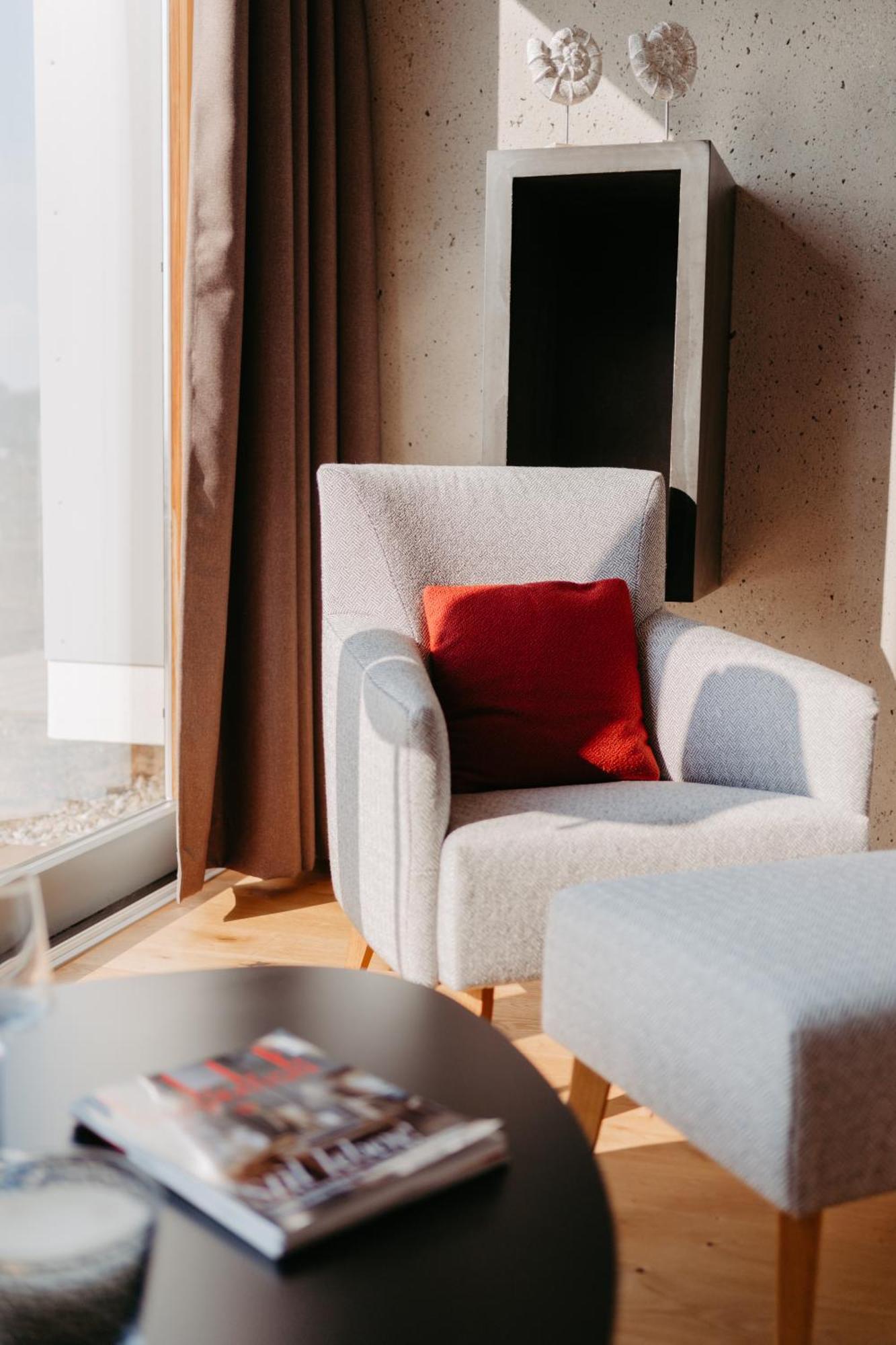 Relax Apartments An Der Lage Hochgrassnitzberg Spielfeld Bagian luar foto